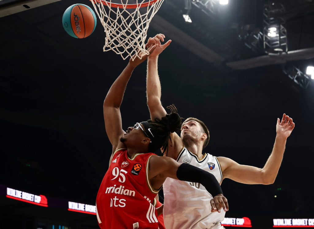 PETRUŠEV SE VRAĆA U ARENU, ALI UPITAN ZA DUEL SA BIVŠIM KLUBOM: Zvezda čeka odgovor pred meč sa Dubaijem!