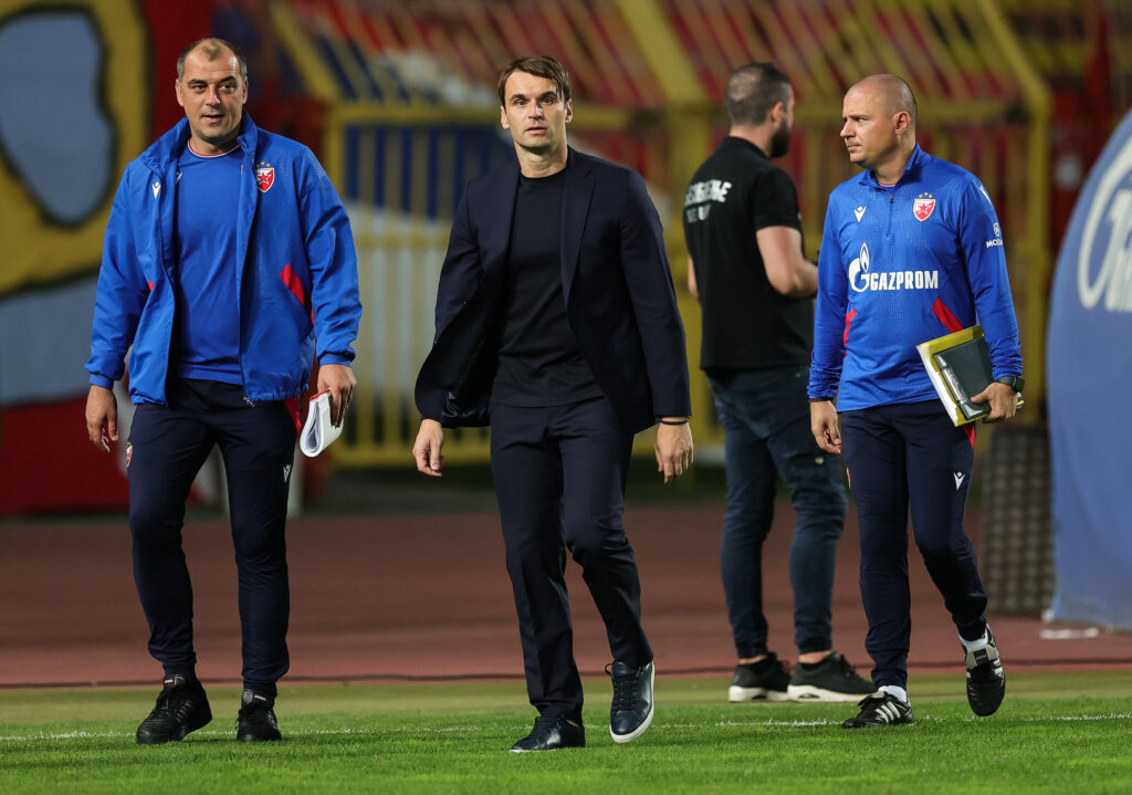 MILOJEVIĆ DOŠAO DA PODRŽI ZVEZDU PROTIV MALMEA, PA POSLAO JASNU PORUKU: „Drago mi je zbog Dekija što se vratio, ali ja za sada ne planiram da se vratim u Zvezdu!“