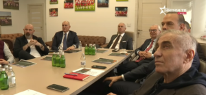 DELUJE DA SU VIŠE ŽELELI DA IZVUKU PAOK: Reakcija čelnih ljudi Crvene zvezde dosta govori!