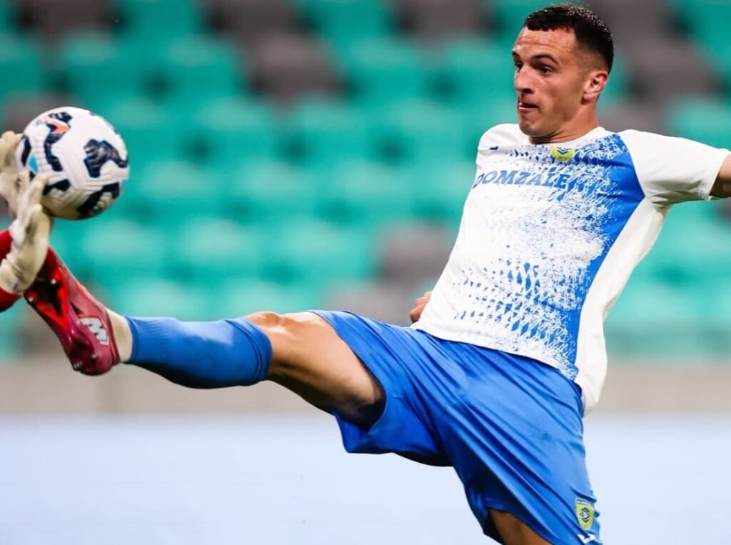 ALEKSANDAR KAHVIĆ ZA HOTSPORT: O činjenici da nije dobio šansu u prvom timu Zvezde, sjajnom periodu u OFK Beogradu, ali i iskustvu iz Cvajte!