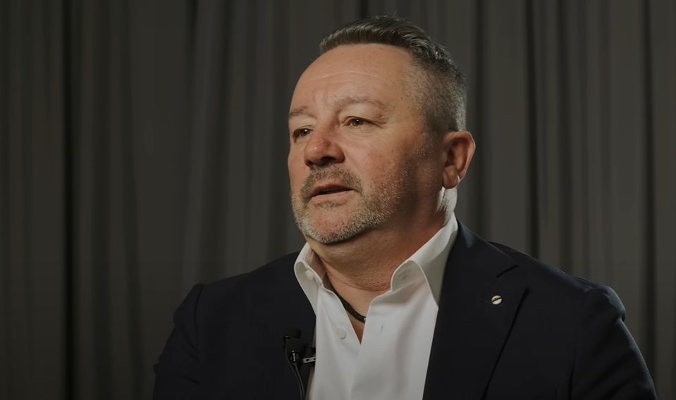 O OVOME SE U ZVEZDI DUGO ĆUTALO: Slaviša Stojanović napustio meč, igrači mislili da je otišao iz kluba!