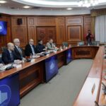 ŠKOLE PONOVO POSTAJU CENTRI SPORTA: Premijer Macut najavio velike promene – fizičko vaspitanje dobija novi status!