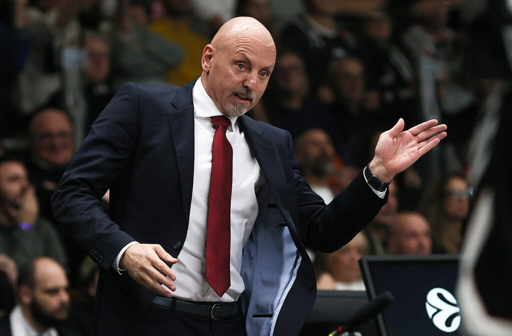 „MI SMO MOMCI KOJI ĆE IZNENADITI“: Moćne reči Obradovića nakon nove Zvezdine pobede u gostima!