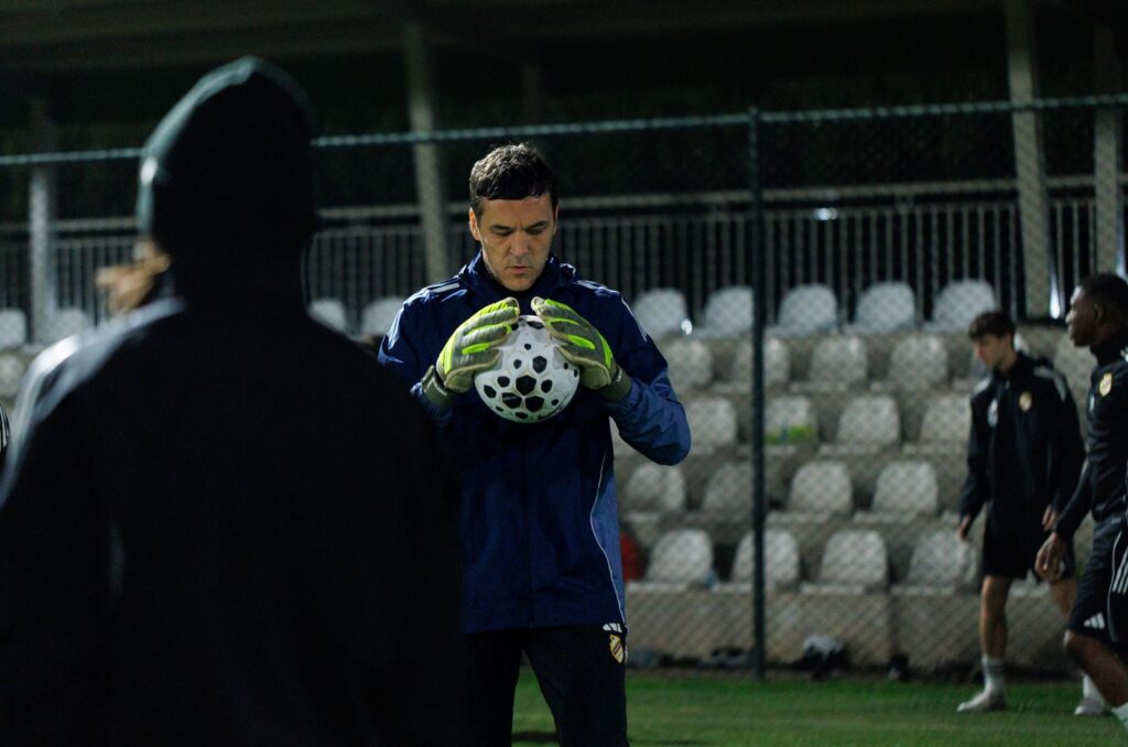 STOJKOVIĆ OTKRIO TAJNU DUGOVEČNOSTI: Govorio do kada će igrati, pa se dotakao Zvezde i Partizana!