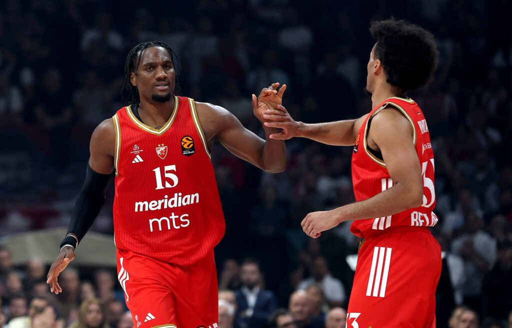 (TVITOVI) ZVEZDINI VOJNICI DOLAZE IZ NIGERIJE: Delije u transu – Nvora i Izundu presudili Monaku!