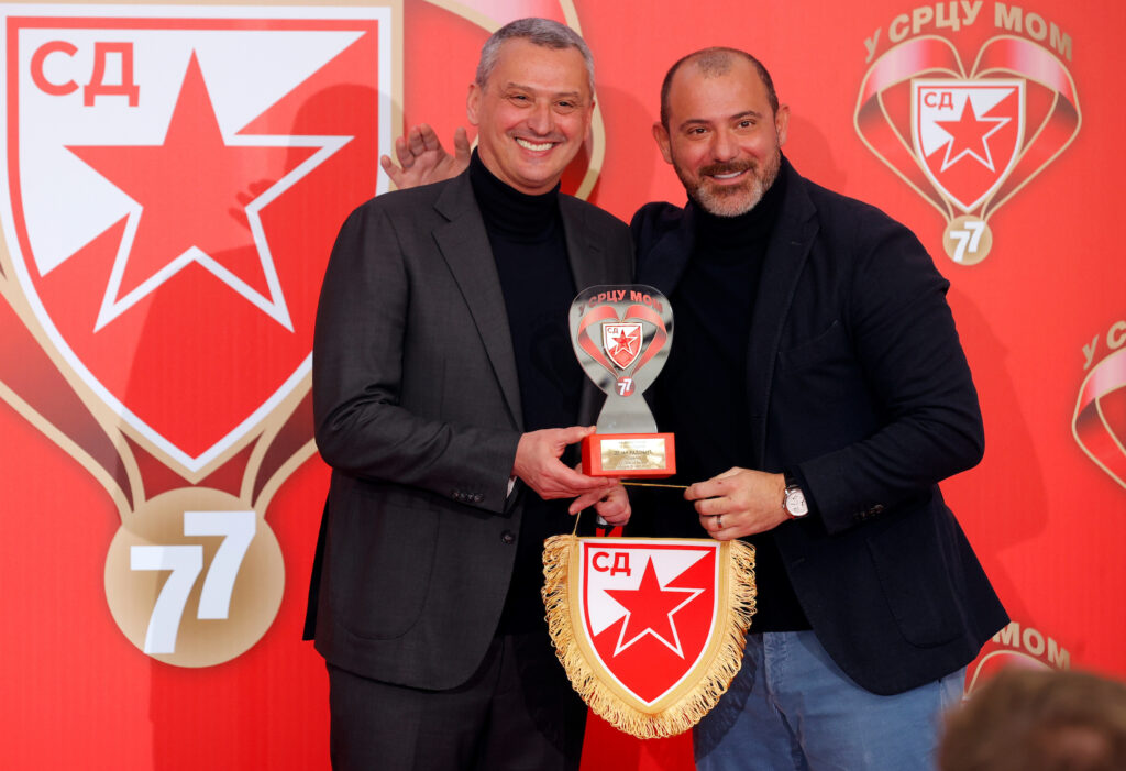 CRVENA ZVEZDA NIKADA NIJE SAMA: Legendarni trener putuje u Malme da bodri fudbalere!