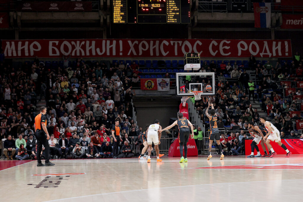 (TVITOVI) DELIJE IMAJU JEDNOG KRIVCA: Njegovo ime je Saša Obradović – Traže hitnu smenu trenera!