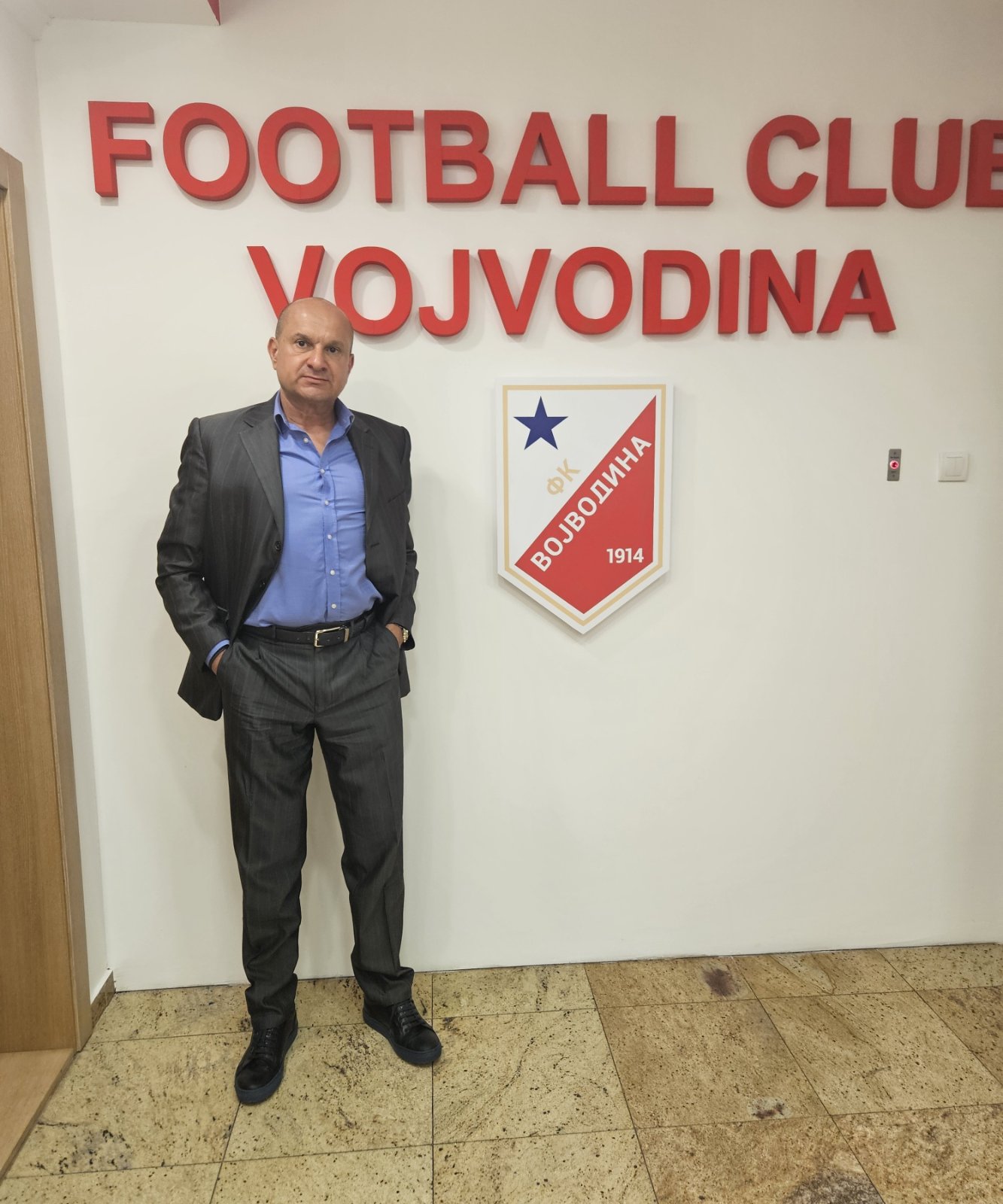 1000164458 1000164458