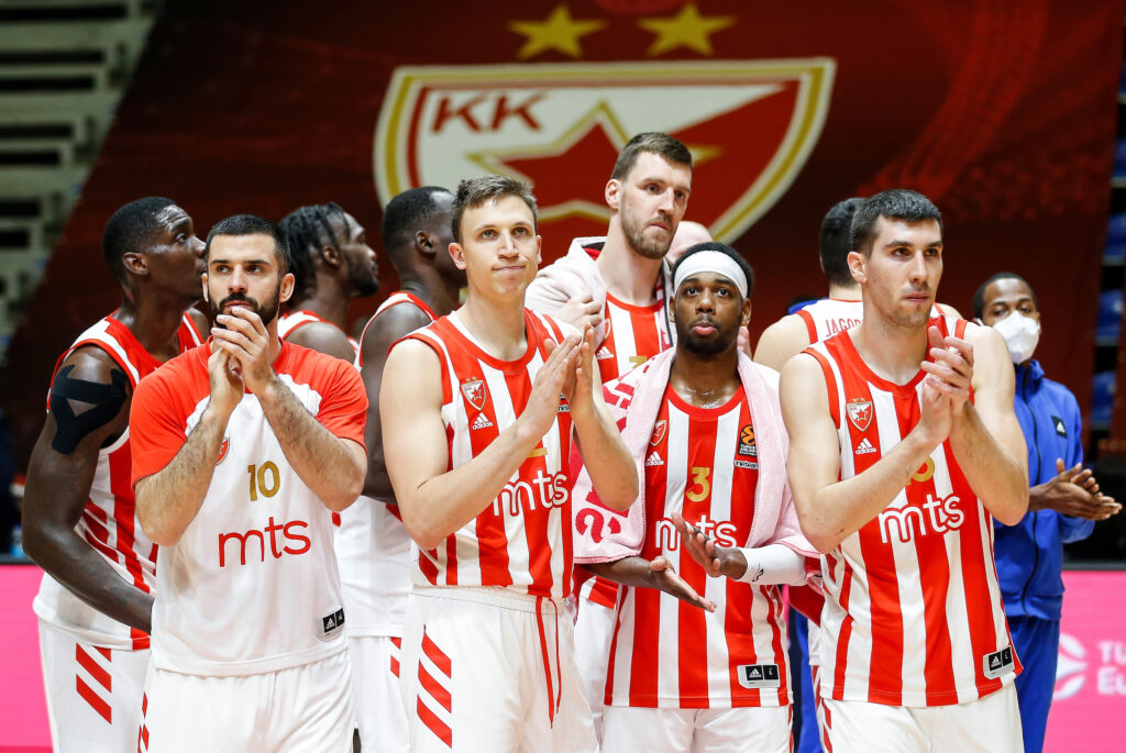 ATLANTA POVUKLA POTEZ: Bivši košarkaš Crvene zvezde se pridružio Hoksima!
