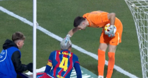 DA LI JE OVO MOGUĆE? Kengur se preselio na gol Barselone, golman Katalonaca reprodukovao čuvenu scenu iz srpskog filma!