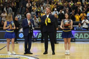 PARTIZANOVCI BESNE I NE ODOBRAVAJU, ALI IZRAELSKI KLUB JE SADA PRIJATELJ PARTIZANA: Veličanstvena dobrodošlica za Ostoju Mijailovića u Izraelu!