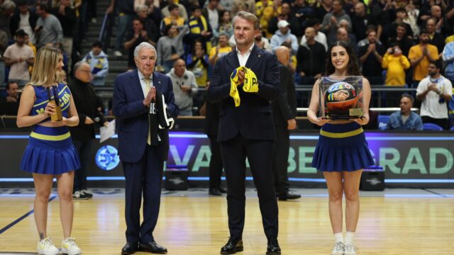 PARTIZANOVCI BESNE I NE ODOBRAVAJU, ALI IZRAELSKI KLUB JE SADA PRIJATELJ PARTIZANA: Veličanstvena dobrodošlica za Ostoju Mijailovića u Izraelu!