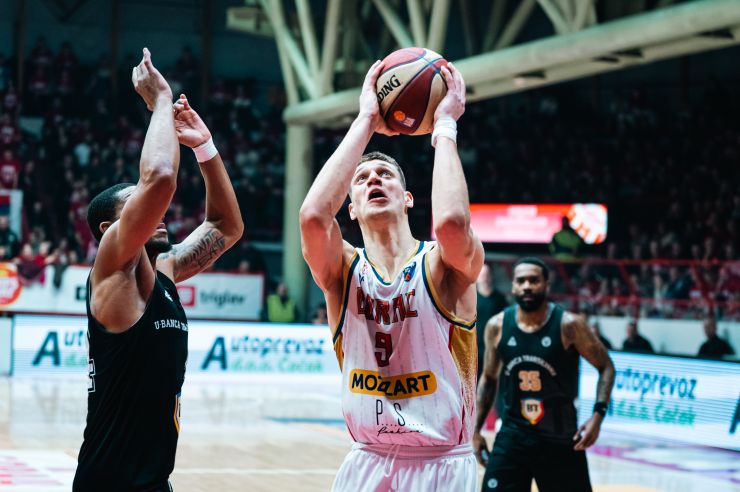 BORAC SRUŠEN U ČAČKU: Srpski tim prokockao šansu pred svojim navijačima!