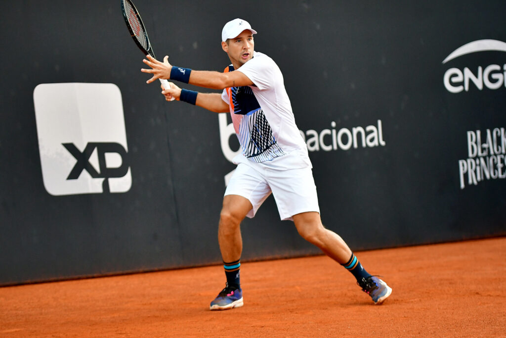 BRAVO! Lajović lako do drugog kola!