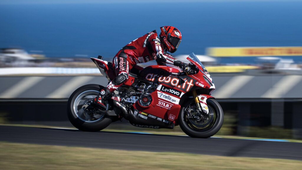 SVESNO ŠALJU VOZAČE U OGROMNU OPASNOSTI?! Skandalozna odluka MotoGP-ja, ulične staze su kao garantovana tragedija u ovom sportu!