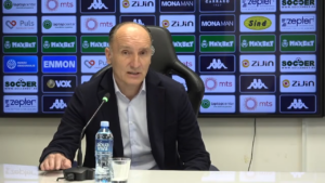 ČAKAR PRED DUEL SA OFK BEOGRADOM: „Da skratimo priču, šef stručnog štaba sam ja!“