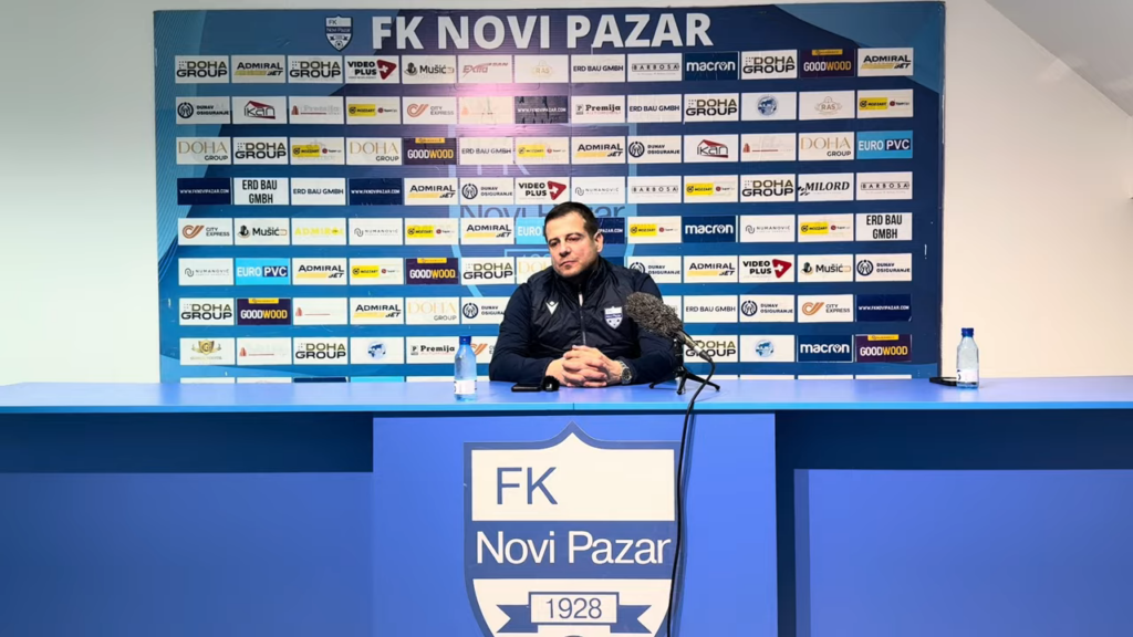 LALATOVIĆ BRUTALNO ODGOVORIO NJEGOŠU PETROVIĆU: „Što me nisi pobedio dok sam bio trener Lučana!? – To je očigledno bio plan svih u klubu, da me Petrović javno prozove!““