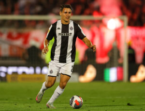 JESENAS MOŽDA I NAJBOLJI FUDBALER PARTIZANA, SADA NEMA NI STAN: Neshvatljivi potezi crno-belih se nastavljaju, ovo je užasno za klub!