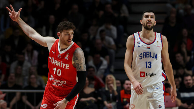 (POLUVREME) SAV BESMISAO FIBINIH KVALIFIKACIONOG PROZORA: Turska za sada dominira nad Srbijom u Beogradu!