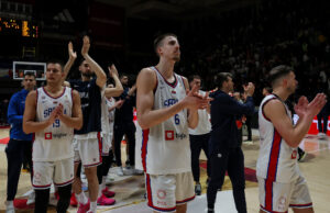 (TVITOVI) „KAPA DOLE ZA BOGOLJUBA MARKOVIĆA“: Dok hvale igrača Mege, navijači besni zbog neigranja pojedinih košarkaša iz Evrolige!