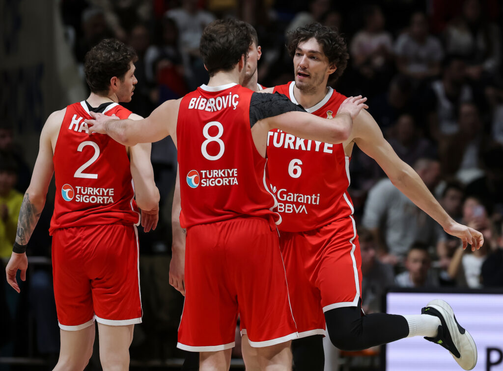 OSMAN PROGOVORIO NA SRPSKOM USRED BEOGRADA: Samo reči hvale je imao za Alimpijevića i publiku!