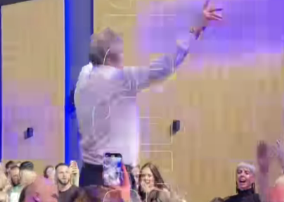 NI HRVATI NISU IMUNI NA CECINE PESME: Čuveni Zdravko Mamić u transu, popeo se na sto, a onda sam sebi iskidao košulju!