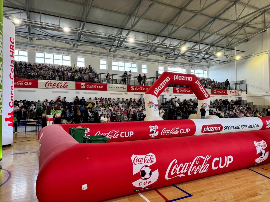 SPORTSKE IGRE MLADIH: Zero Waste program i Coca-Cola Cup održani u Surčinu!