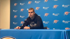 JA SAM TRENIRAO U JEKU BORBE, ZAHVALAN SAM ŠTO UOPŠTE I MOGU DA SEDIM OVDE DANAS: Nikola Topić progovorio o pobedi nad karcinomom i povratku košarci!