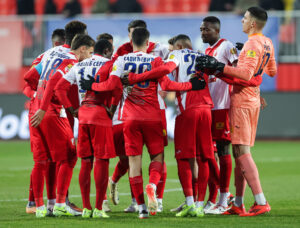 MERI SRUŠIO RADNIČKI U 88. MINUTU: Vojvodina odnela bodove iz Kragujevca i nastavlja poteru za Partizanom!