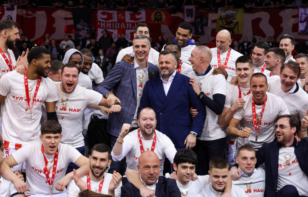 ODLIČAN RAD, SOLIDAN BUDŽET I MNOGO MNOGO HRABROSTI: Nazovimo stvari pravim imenom – Crvena zvezda je postala veoma ozbiljan i moćan evropski klub!