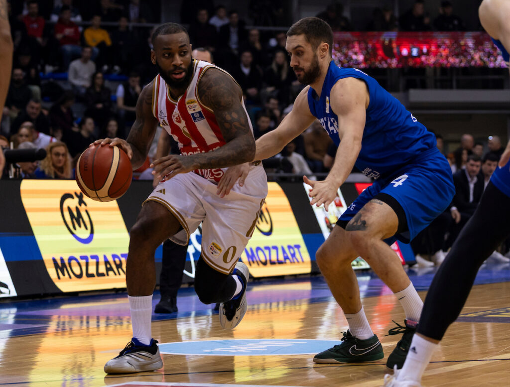 (POLUVREME) ROVOVSKA BITKA U NIŠU: Zvezda i Spartak u egalu!