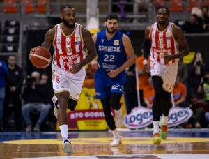 ZVEZDA OD OČAJA DO SJAJA: Obradovićevi izabranici neverovatnom serijom slomili otpor Spartaka!