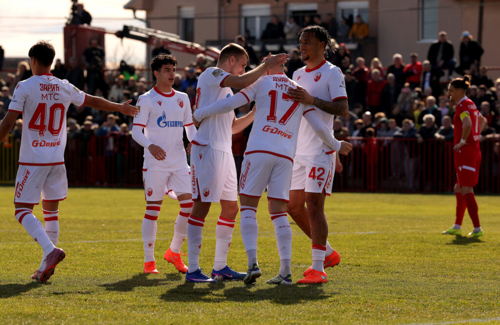 (POLUVREME) CRVENA ZVEZDA RANO POVELA: Enem iznudio penal, potom i sam tresao mrežu!