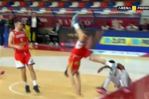 STRAVA I UŽAS: Igrač jezivo pao na meču FMP-a i Borca, scena od koje se ledi krv u žilama!