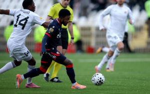 CRVENA ZVEZDA SA BELE TAČKE DO EKSPRESNE PREDNOSTI: Crveno-beli poveli protiv Čukaričkog!