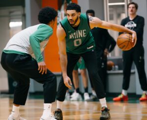 BOSTON ŠALJE TEJTUMA U RAZVOJNU LIGU: Američkog superstara tamo čeka jedan Srbin!