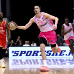 ČETVRTFINALNI DERBI FMP-A I PARTIZANA ZA PRAVO NA SUDAR SA MEGOM: Miškovi klinci rutinski razbili OKK Beograd za poluvreme!