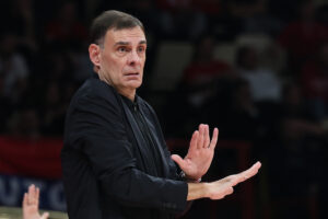 „EVROLIGA JE NAPORNA, OČEKUJEMO OČAJNIČKI DA SE PLEJMEJKERI VRATE“: Barcokas iskreno nakon meča sa Zvezdom!