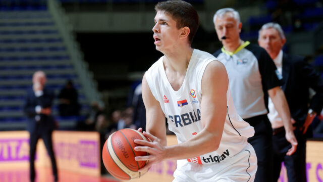 EVROLIGA OTKRILA TAJNU KOJU JE MALO KO ZNAO: Zvezda može da registruje Đurišića, evo i kako!