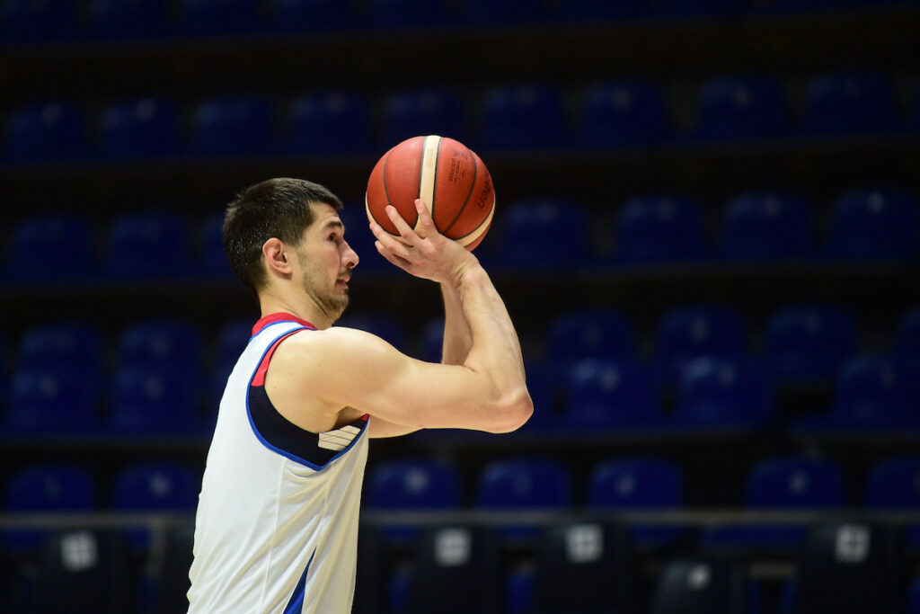 LUKA MITROVIĆ PRED TURSKU: „Teško je reći ko je favorit u ovakvoj zbrci – Ne znamo ni koji su sastavi!“