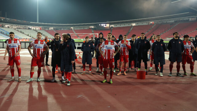 (TVITOVI) STANKOVIĆ NA UDARU: „Delije“ okrivile trenera za ispadanje od Lila!