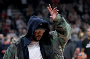 (FOTO UBOD) DELIJE NA NOGAMA: U Arenu stigao Zvezdin miljenik, niko nije očekivao ovo!