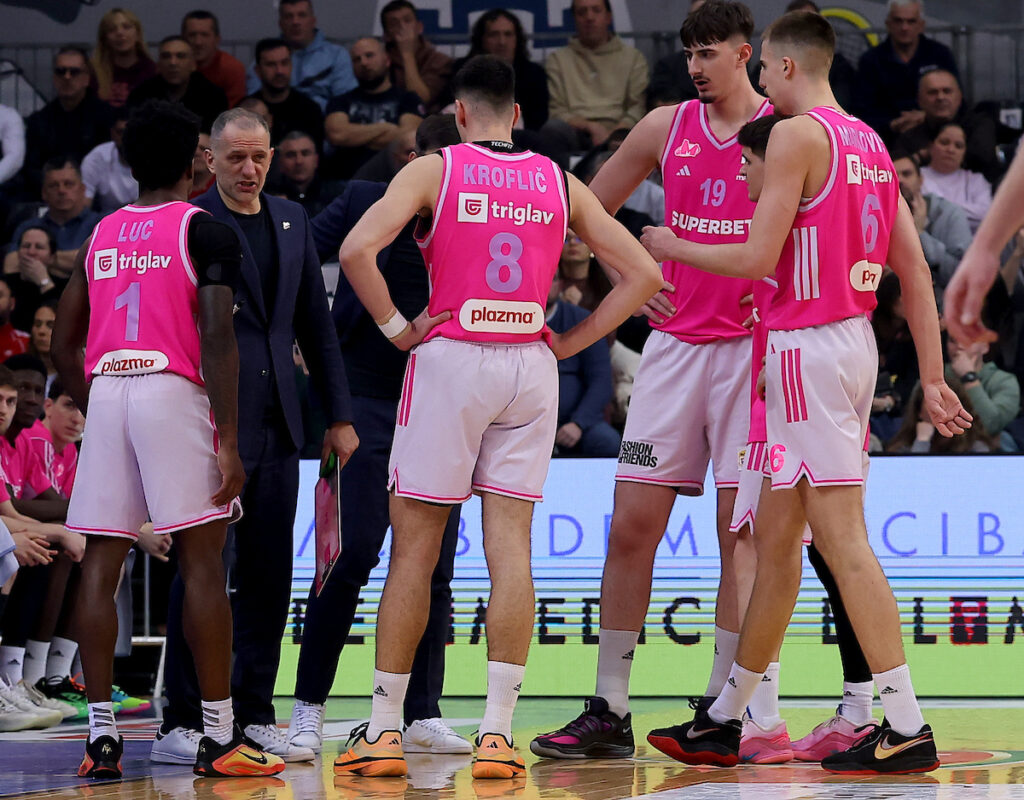 AVDALOVIĆ MOGAO SAMO DA SLEGNE RAMENIMA: Trener Mege priznao da su uradili sve što su mogli, ali je Zvezda bolji tim!