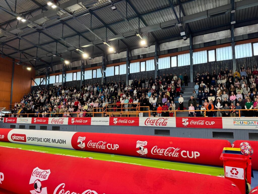 Hiljade dece učestvovalo u Zero Waste programu i Coca-Cola CUP-u širom Srbije!