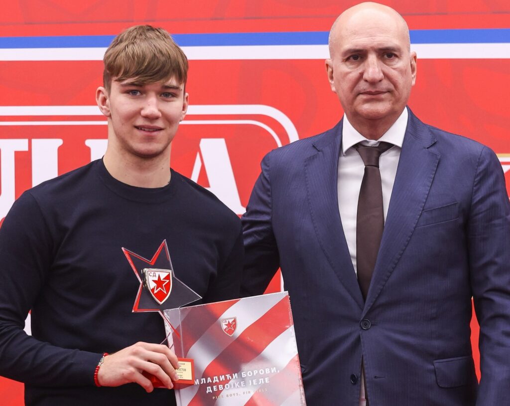 ZASLUŽENO: Kostov i Krunić poneli laskava priznanja!