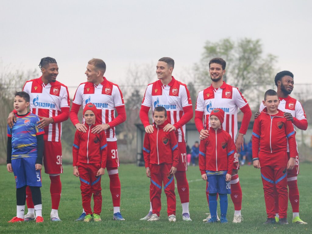 PETARDA ZA DOMAĆINA: Crvena zvezda počistila Zmajevo, makazice Duartea obeležile sudar!