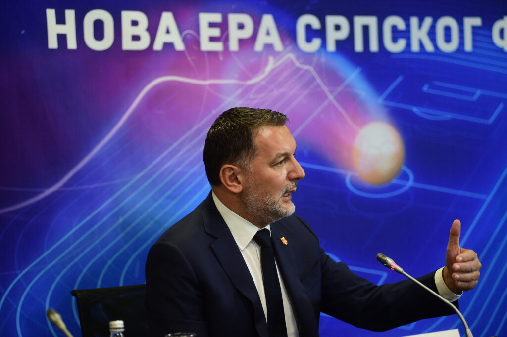 RADUJKO OTKRIO DA JE PRIVATIZACIJA KLUBOVA NEIZBEŽNA: Čović poručio – „Može li Regionalna liga u fudbalu? Pa, ne može!“