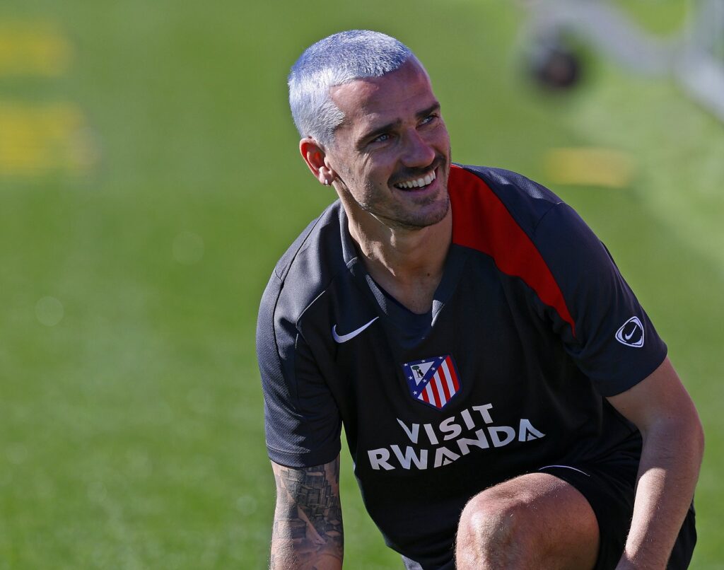 „JE LI OVA FOTOGRAFIJA PREVIŠE?“: Grizman brutalno isprozivao Barselonu nakon pobede Atletika!