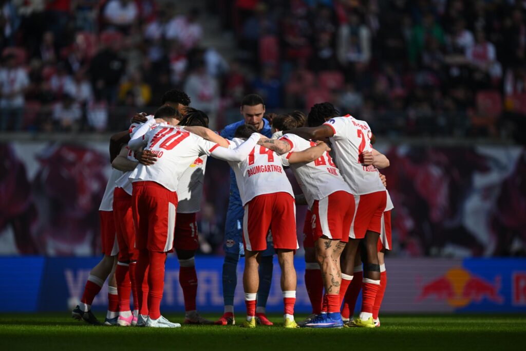 LAJPCIG KORAČA KA LIGI ŠAMPIONA, ANDRIJI MAKSIMOVIĆU PONOVO NI MINUT: Veliki preokret u istočnoj Nemačkoj, Srbi ponovo bez minuta na terenu!