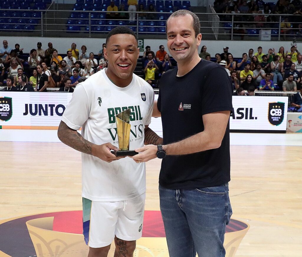 NACIJA MU SE POKLONILA: „Hvala ti, malo čudovište“ – Brazil se javno zahvalio Jagu posle neverovatnog poteza!